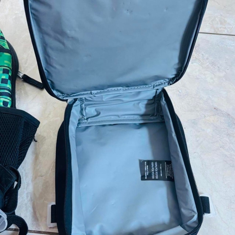 Minecraft Creeper Backpack and Lunchbox Set Green Pixelated Gaming Kids Bag - Picture 4 of 8